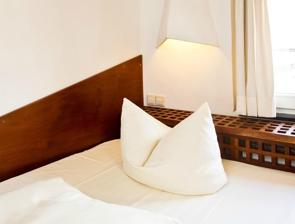 Hotel Monpti Heidelberg Phòng bức ảnh