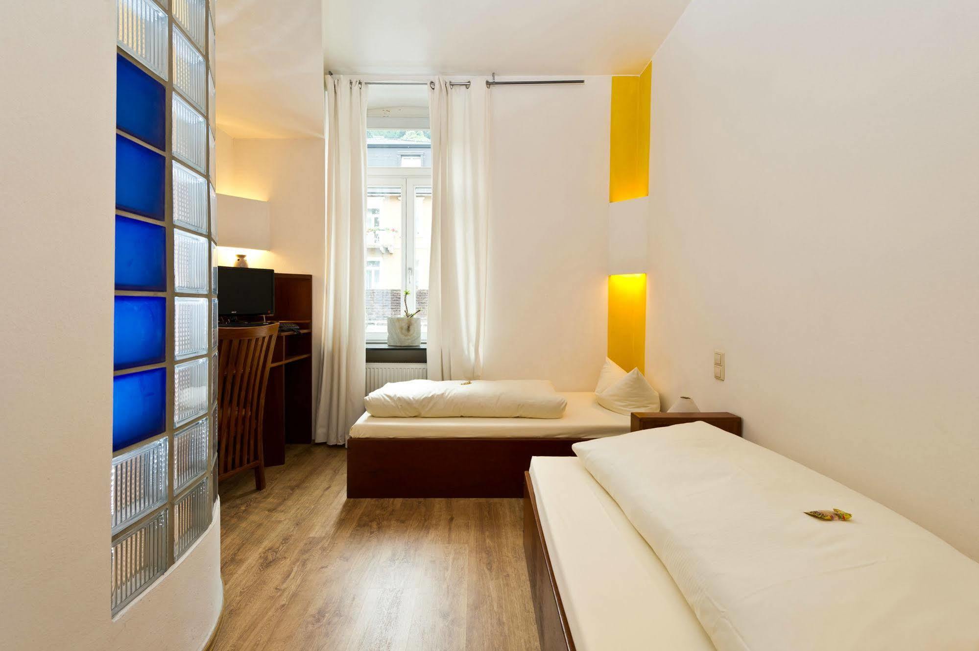 Hotel Monpti Heidelberg Ngoại thất bức ảnh